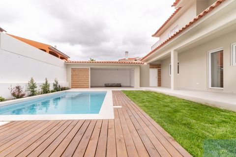 Villa a Cascais, Lisbon, Cascais - € 2.200.000 | Ref: MORSG033 - foto 5