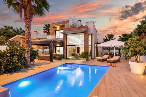 Villa a Cabo Roig, Alicante, Cabo Roig - € 829.000 | Ref: V-52653 - foto 19