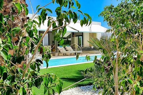 Villa i Orihuela, Alicante, Orihuela - € 950.000 | Ref: MLSC6840527/13477 - foto 1