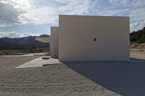 Villa i Pinoso, Alicante, Pinoso - € 350.000 | Ref: MLSC3345262/13477 - foto 14