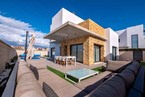 Villa a Almoradi, Alicante, Almoradi - € 499.500 | Ref: MLSC437221/13477 - foto 2