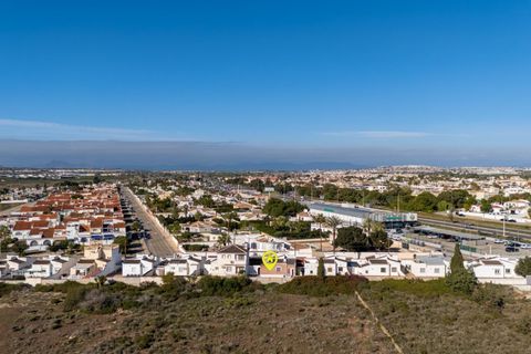 Villa a Torrevieja, Alicante, Torrevieja - € 330.000 | Ref: MLSC8622866/13477 - foto 44