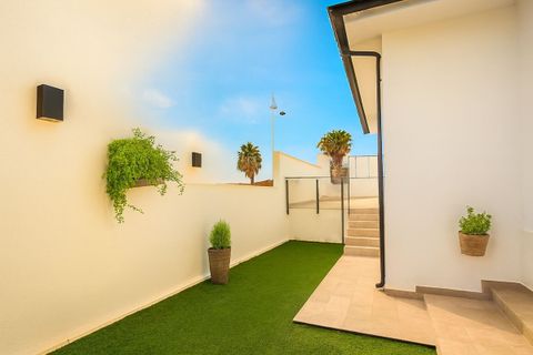 Villa i La Duquesa, Malaga, La Duquesa - € 355.000 | Ref: DPIc346670 - foto 2