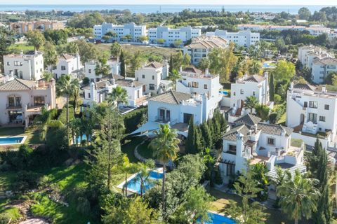 Villa a Estepona, Malaga, Estepona - € 1.199.000 | Ref: DPIc346764 - foto 15