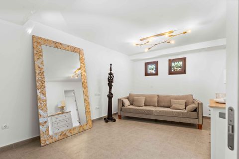 Villa a Estepona, Malaga, Estepona - € 1.199.000 | Ref: DPIc346764 - foto 27