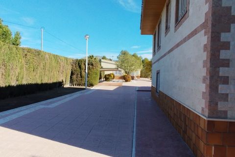 Villa i Sax, Alicante, Sax - € 575.000 | Ref: 18224 - foto 27