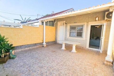 Byhus i Torrevieja, Alicante, Torrevieja - € 133.000 | Ref: 751938 - foto 1