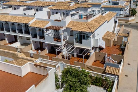Apartamento en Punta Prima, Alicante, Punta Prima - € 219.000 | Ref: 76-R5148547/69906 - photo 2