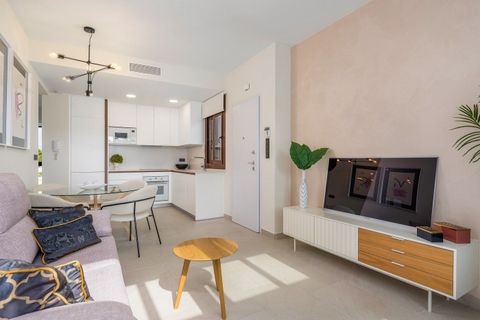 Bungalou a Torrevieja, Alicante, Torrevieja - € 325.000 | Ref: BLV-12/866 - foto 2