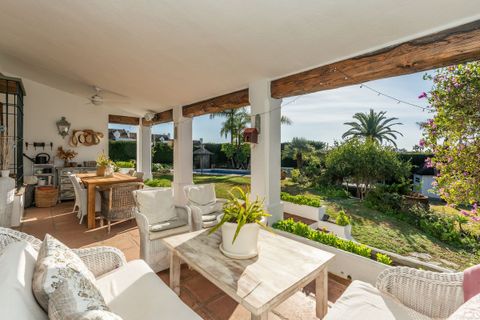 Villa a La Atalaya, Malaga, La Atalaya - € 1.695.000 | Ref: R5273989 - foto 4