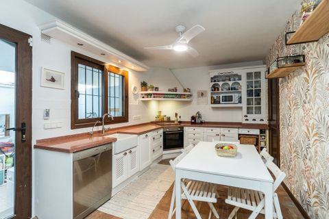 Villa a La Atalaya, Malaga, La Atalaya - € 1.695.000 | Ref: R5273989 - foto 12