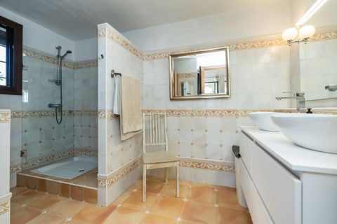 Villa a La Atalaya, Malaga, La Atalaya - € 1.695.000 | Ref: R5273989 - foto 22