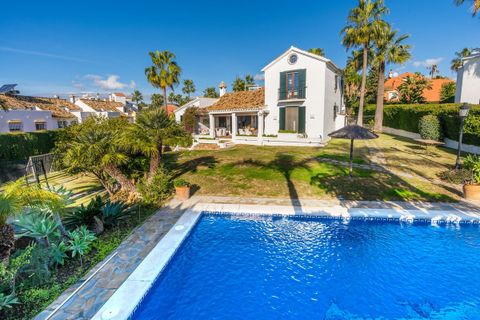 Villa a La Atalaya, Malaga, La Atalaya - € 1.695.000 | Ref: R5273989 - foto 32
