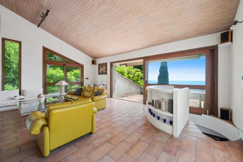 Villa i Roquebrune-Cap-Martin, Alpes-Maritimes, Roquebrune-Cap-Martin - € 2.400.000 | Ref: HH-15378624 - foto 5