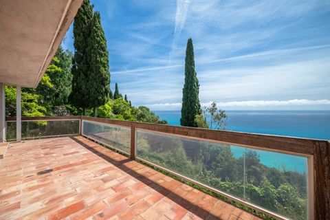 Villa i Roquebrune-Cap-Martin, Alpes-Maritimes, Roquebrune-Cap-Martin - € 2.400.000 | Ref: HH-15378624 - foto 7