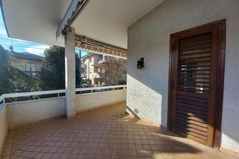 Villa a Schio, Vicenza, Schio - € 345.000 | Ref: 4580 - foto 3