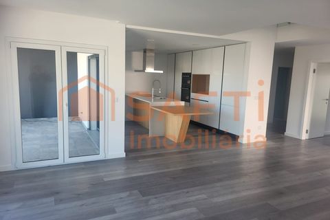 Villa i Corroios, Setubal, Corroios - € 765.000 | Ref: SAFTI:007573 - foto 15