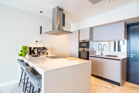 Villa i Roquebrune-Cap-Martin, Alpes-Maritimes, Roquebrune-Cap-Martin - € 3.600.000 | Ref: HH-16037625 - foto 11