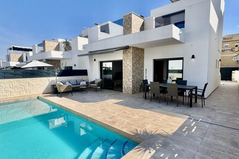 Villa i Benijofar, Alicante, Benijofar - € 429.500 | Ref: MLSC7497408 - foto 1