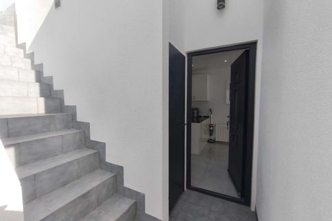 Villa i Torrevieja, Alicante, Torrevieja - € 665.000 | Ref: C-1173 - foto 19