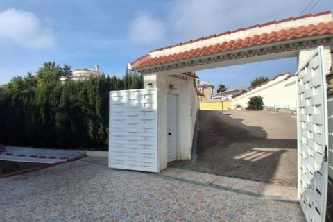 Villa i Rojales, Alicante, Rojales - € 539.995 | Ref: 751992 - foto 27