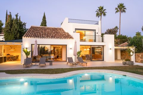 Villa a Marbella, Malaga, Marbella - € 2.895.000 | Ref: NEWV9072 - foto 32