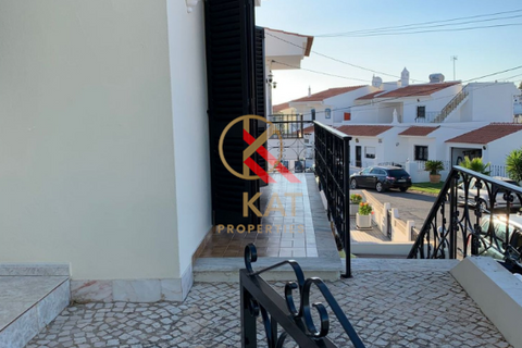 Villa a Ferragudo, Faro, Ferragudo - € 1.600/mes | Ref: KAT147 - foto 2