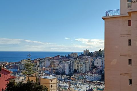 Lejlighed i Sanremo, Imperia, Sanremo - € 130.000 | Ref: 001-B-40 - foto 1