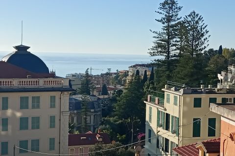 Lejlighed i Sanremo, Imperia, Sanremo - € 300.000 | Ref: 001-Q-30 - foto 1