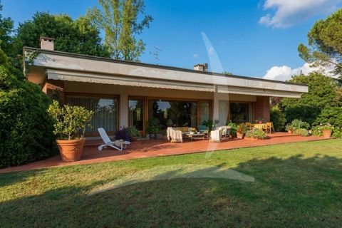 Villa i Lucca, Lucca, Lucca - € 1.650.000 | Ref: a1190rv30539 - foto 2