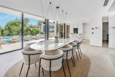 Villa i Marbella, Malaga, Marbella - € 1.895.000 | Ref: BLXR-1226A - foto 18