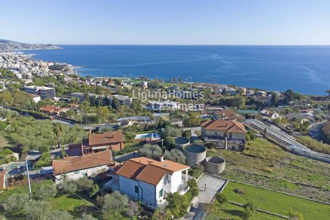 Villa i Sanremo, Imperia, Sanremo - € 650.000 | Ref: 2V18 - foto 2