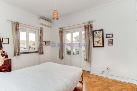 Villa a Alges, Lisbon, Alges - € 1.000.000 | Ref: BAT03-011 - foto 29