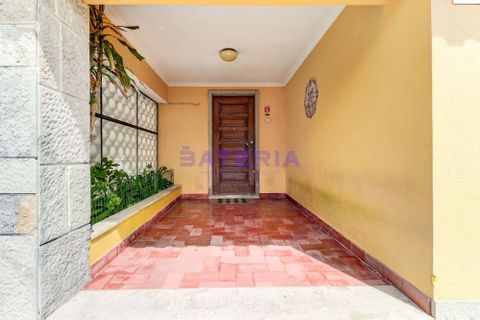 Villa a Alges, Lisbon, Alges - € 1.000.000 | Ref: BAT03-011 - foto 36