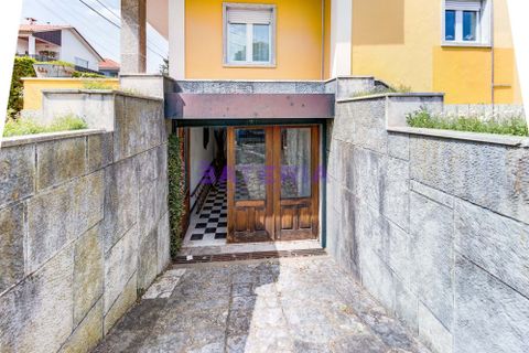 Villa a Alges, Lisbon, Alges - € 1.000.000 | Ref: BAT03-011 - foto 41