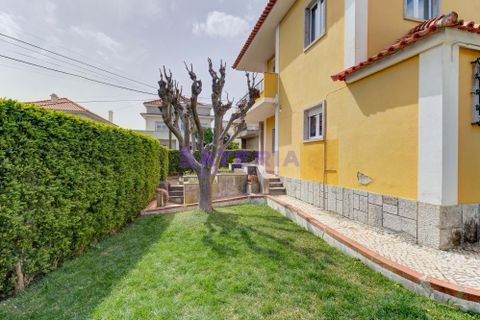 Villa a Alges, Lisbon, Alges - € 1.000.000 | Ref: BAT03-011 - foto 43