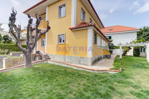 Villa a Alges, Lisbon, Alges - € 1.000.000 | Ref: BAT03-011 - foto 2