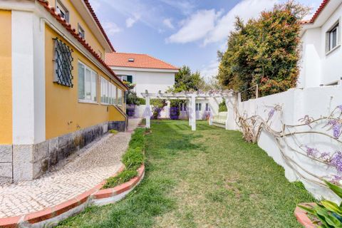 Villa a Alges, Lisbon, Alges - € 1.000.000 | Ref: BAT03-011 - foto 44