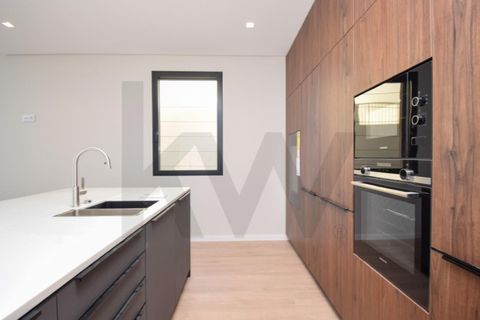 Villa i Alcabideche, Lisbon, Alcabideche - € 1.850.000 | Ref: KWPT-013871 - foto 4