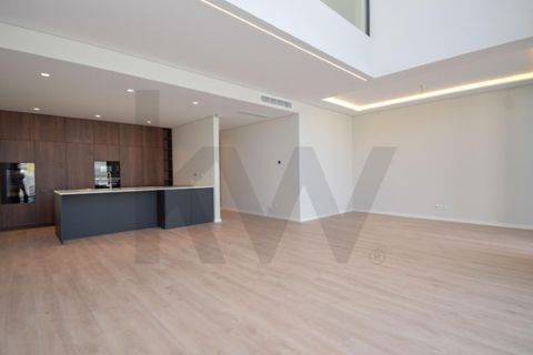 Villa i Alcabideche, Lisbon, Alcabideche - € 1.850.000 | Ref: KWPT-013871 - foto 8