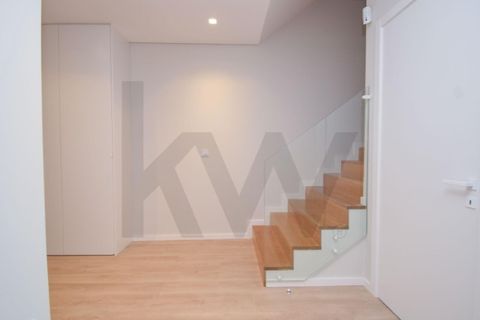 Villa i Alcabideche, Lisbon, Alcabideche - € 1.850.000 | Ref: KWPT-013871 - foto 14