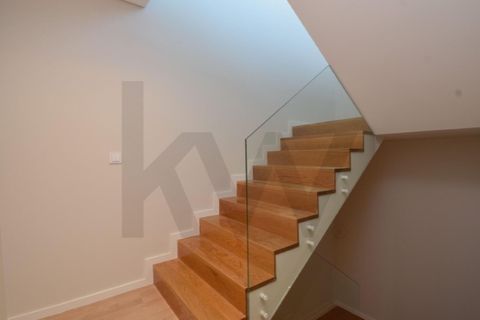 Villa i Alcabideche, Lisbon, Alcabideche - € 1.850.000 | Ref: KWPT-013871 - foto 30