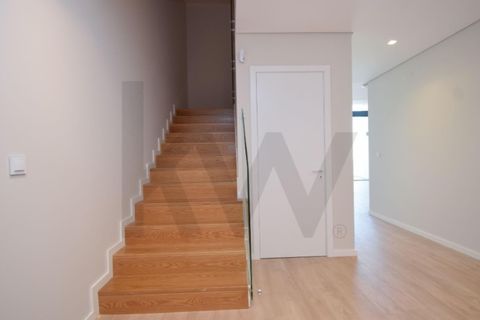 Villa i Alcabideche, Lisbon, Alcabideche - € 1.800.000 | Ref: KWPT-013877 - foto 16
