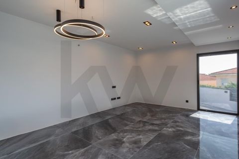 Villa i Alcabideche, Lisbon, Alcabideche - € 1.750.000 | Ref: KWPT-002094 - foto 15