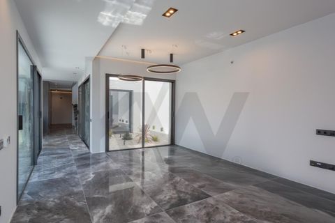 Villa i Alcabideche, Lisbon, Alcabideche - € 1.750.000 | Ref: KWPT-002094 - foto 16