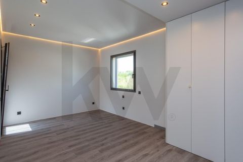 Villa i Alcabideche, Lisbon, Alcabideche - € 1.750.000 | Ref: KWPT-002094 - foto 27