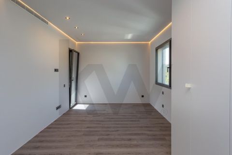 Villa i Alcabideche, Lisbon, Alcabideche - € 1.750.000 | Ref: KWPT-002094 - foto 28