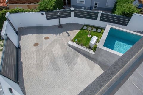 Villa i Alcabideche, Lisbon, Alcabideche - € 1.750.000 | Ref: KWPT-002094 - foto 45
