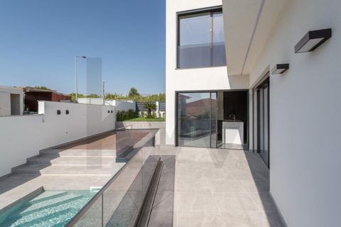 Villa i Alcabideche, Lisbon, Alcabideche - € 1.750.000 | Ref: KWPT-002094 - foto 47