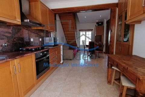 Villa a Alenquer, Lisbon, Alenquer - € 375.000 | Ref: ZI-495 - foto 4